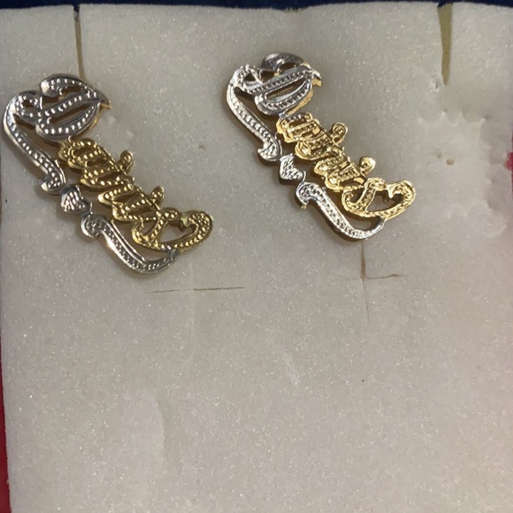 a pair of personalized earrings, gold 14 - Picture 2 of 4
